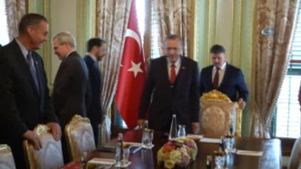 Cumhurbaşkanı Erdoğan, Atlantik Konseyi Yönetim Kurulu ile Bir Araya Geldi