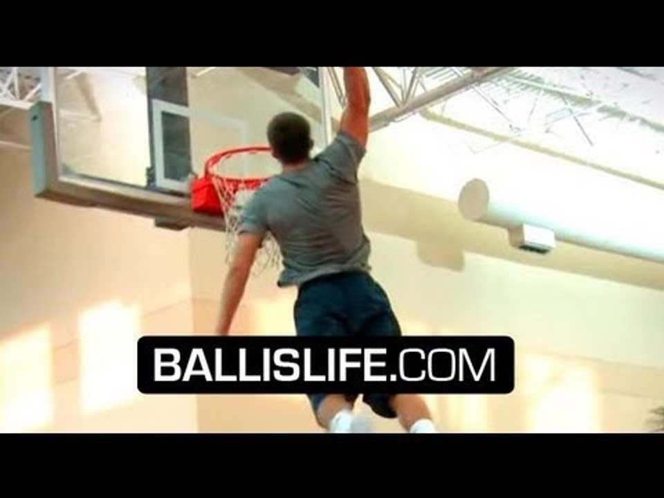 5'11" Jacob Tucker 50 Inch Vertical; Puts Down Some CRAZY Dunks!