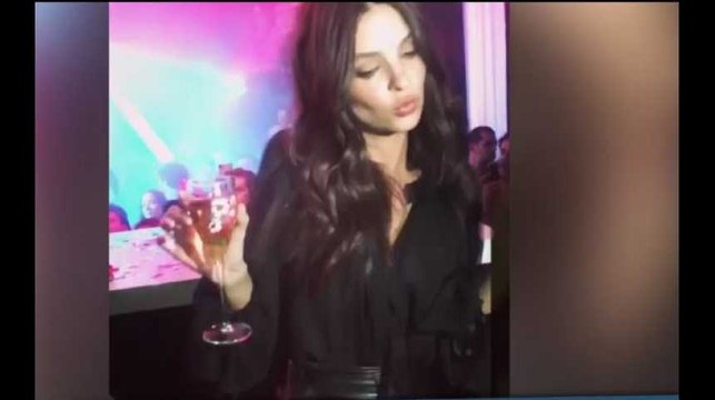 Emily Ratajkowski enflamme Instagram avec une danse en boîte de nuit (vidéo)