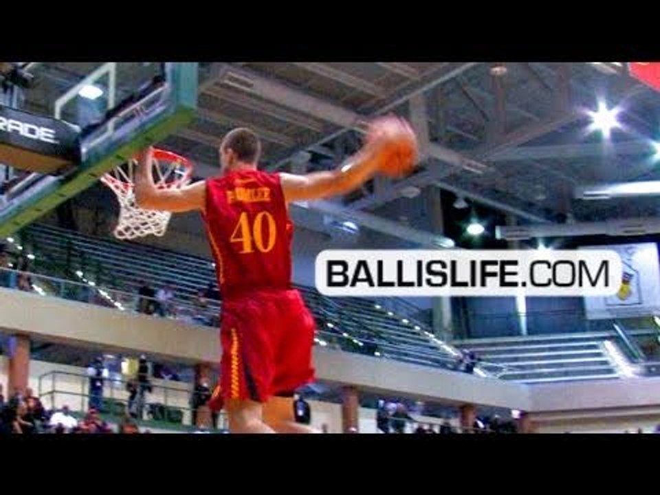 2011 McDonald's All American Dunk Contest; Aust...