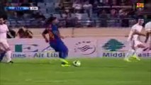 Ronaldinho Epic No-Look Pass Against Real Madrid Legends!