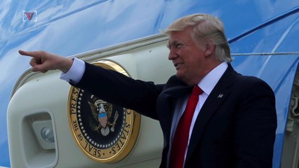 Obama Goes After President Trump for His Ratings