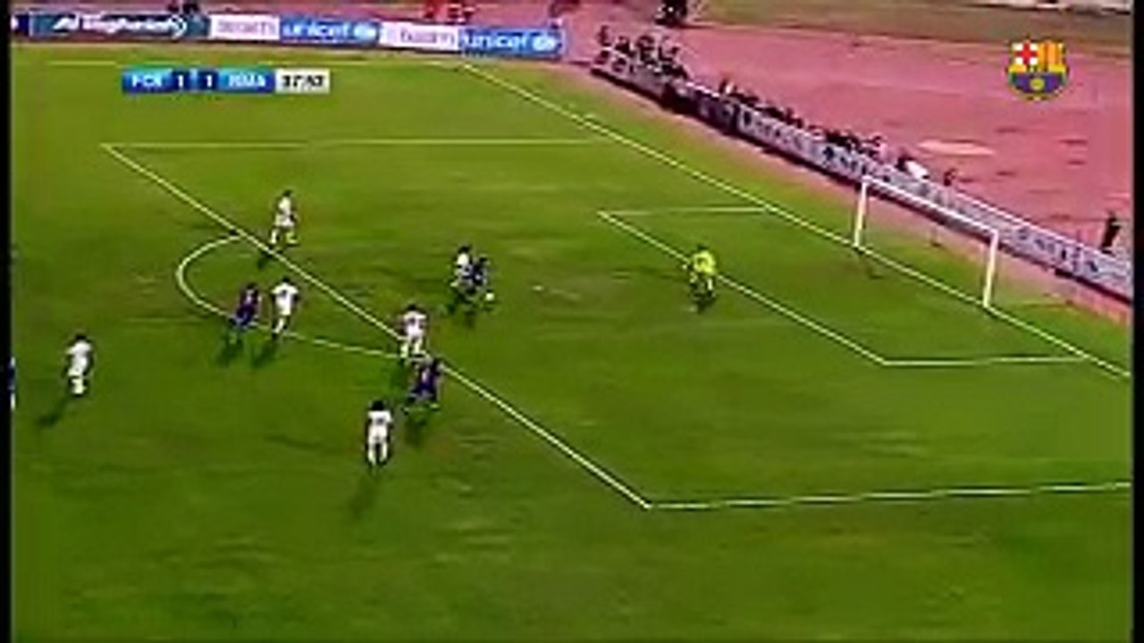 Ronaldinho régale encore avec les légendes du Barça