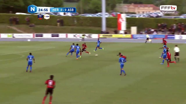 Quelle occasion pour Houla qui rate complètement sa frappe seul face à Novaes !