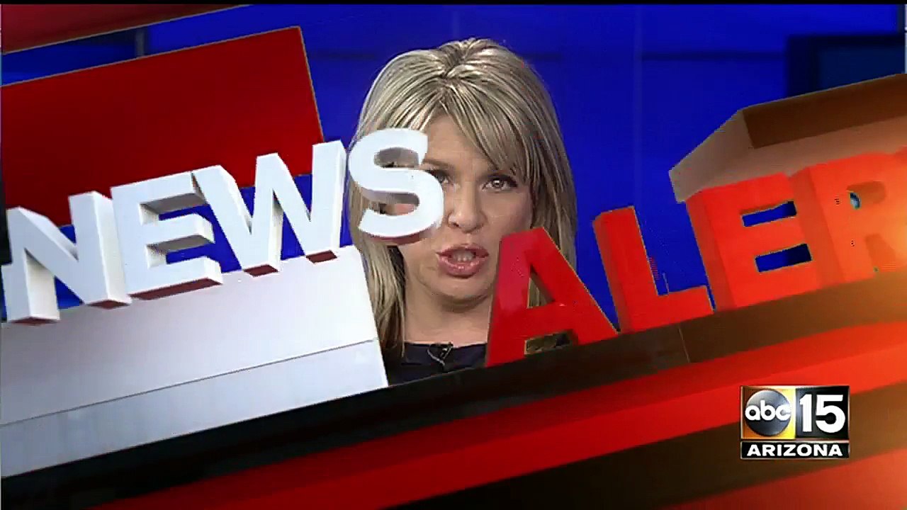 Man hit by light rail, killed in north Phoenix