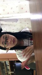 ajuda eu e meu ex namorado por favor  eu peço para cada um está ajudando a gente