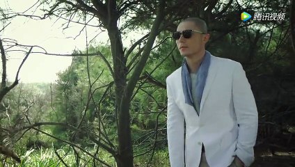 探秘职场 | 霍建华多彩演绎正装魅力