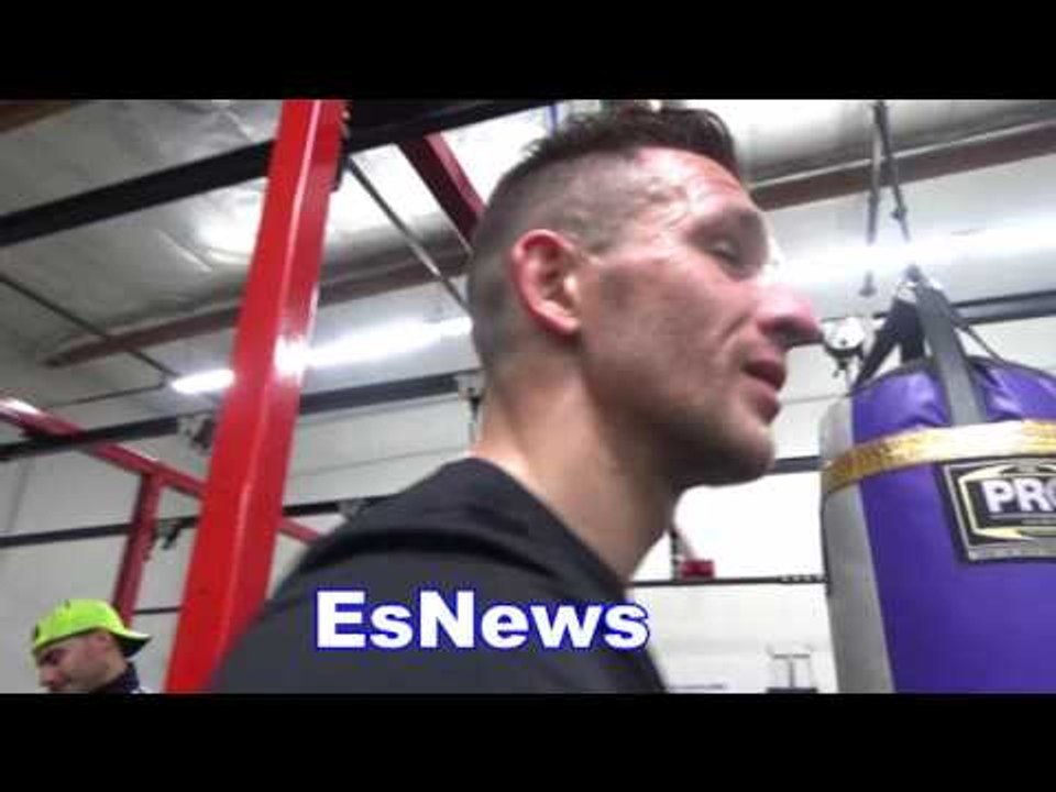 Kickboxing champ Enrique working out in oxnard along with Egis EsNews Boxing