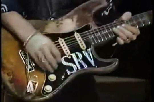 STEVIE RAY VAUGHAN _ VOODOO CHILE.