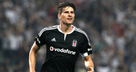Fenerbahçe, Alman Golcü Mario Gomez'i Transfer Etmek İstiyor