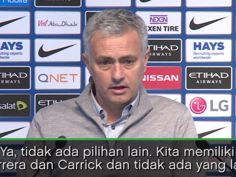 SEPAKBOLA: Premier League: Lawan Swansea, Rooney Jadi Gelandang - Mourinho