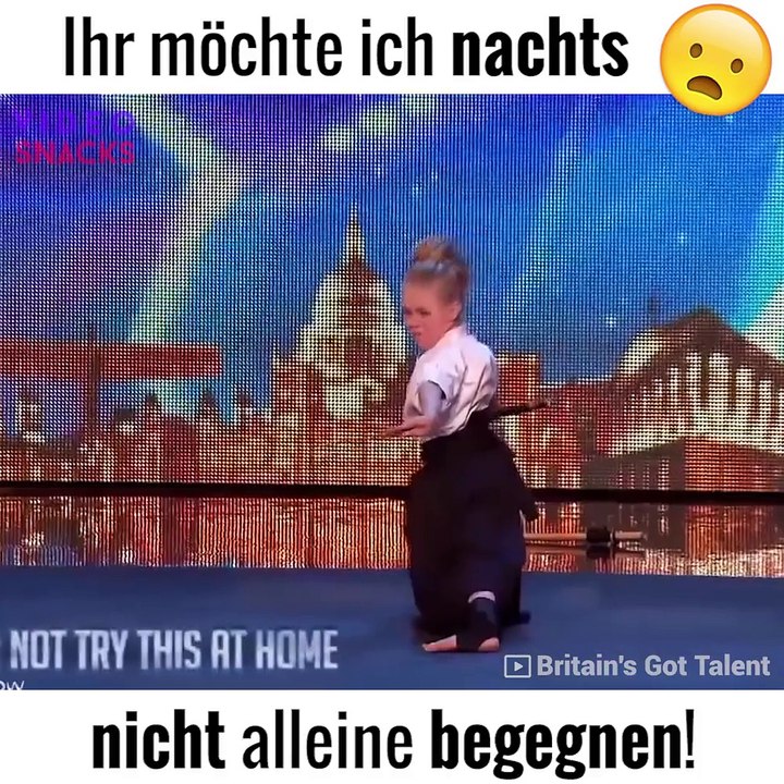 Video Snacks - O-k-a-y! _O Sie hat es echt drauf!_684655698386334