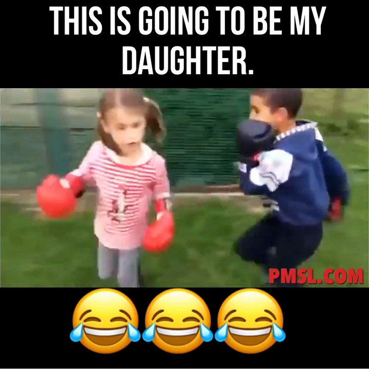 PMSL.COM - She's a future UFC fighter!  PMSL.COM_420526874985957