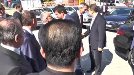 Ekonomi Bakanı Zeybekci: "Piyasada Nakit Sıkıntısı Şu Anda Yok"