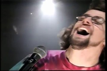 Nenhum de Nós - Jornais