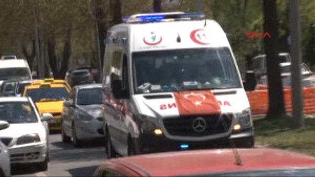 Ankara'da Minibüs Kazası: 6 Yaralı