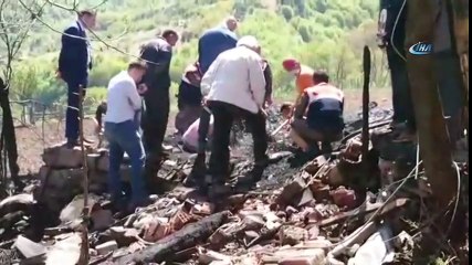 Alevlerin Arasında Kalan Kadının Cesedi Bulunamadı