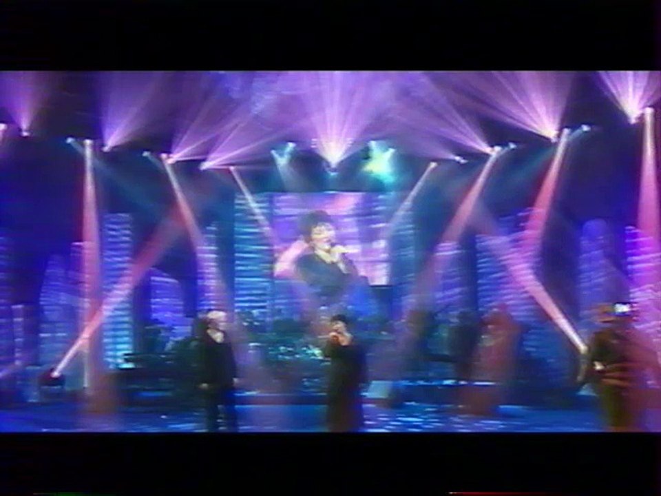 Maurane & Muriel Robin - La complainte de la serveuse automate (Starmania)