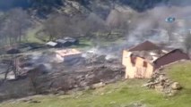 Köy Yangınında 45 Ev Alevlere Teslim Oldu