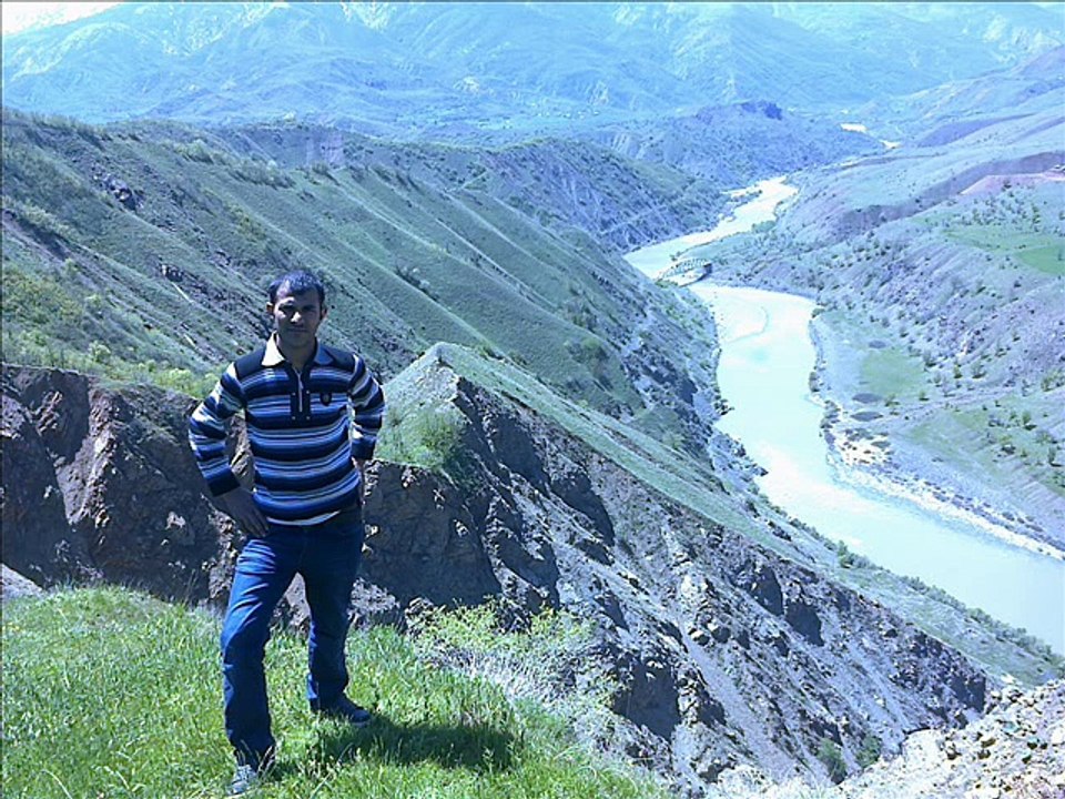 dengbej Şıwan perwer  xezale