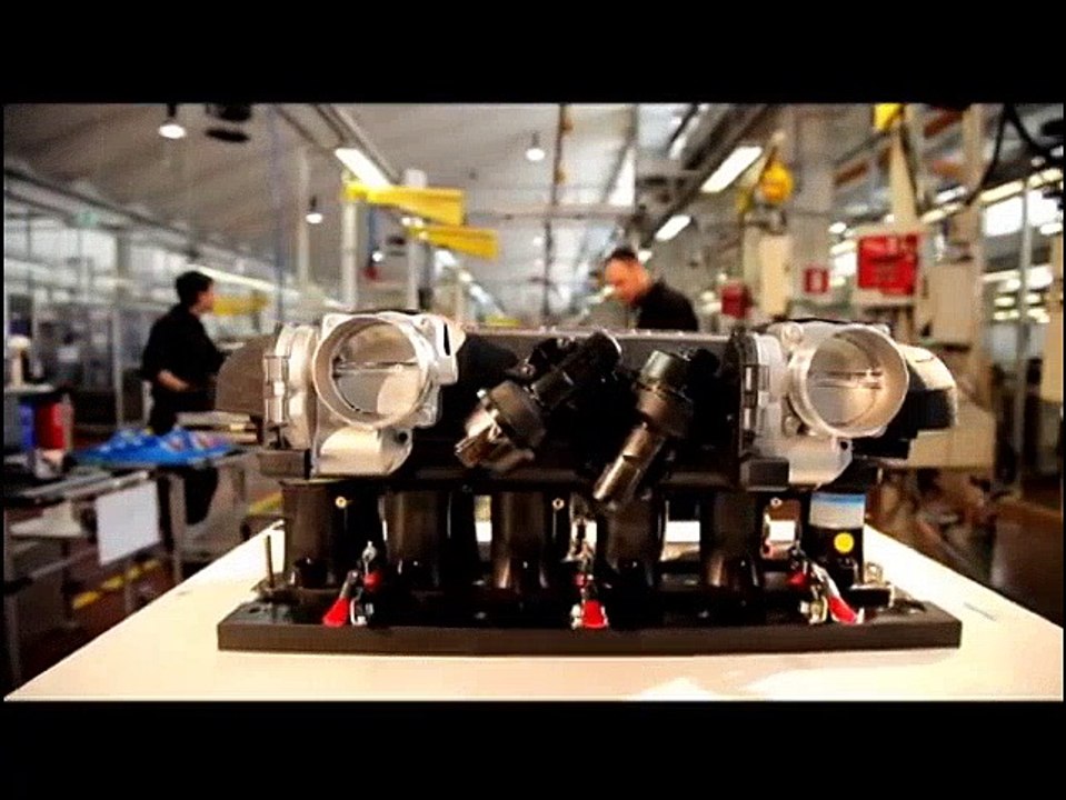 New Lamborghini V12 Engine Assembly
