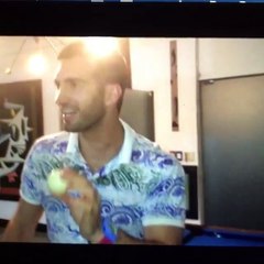 Karim le pide a Yeni berenice sobre Omega