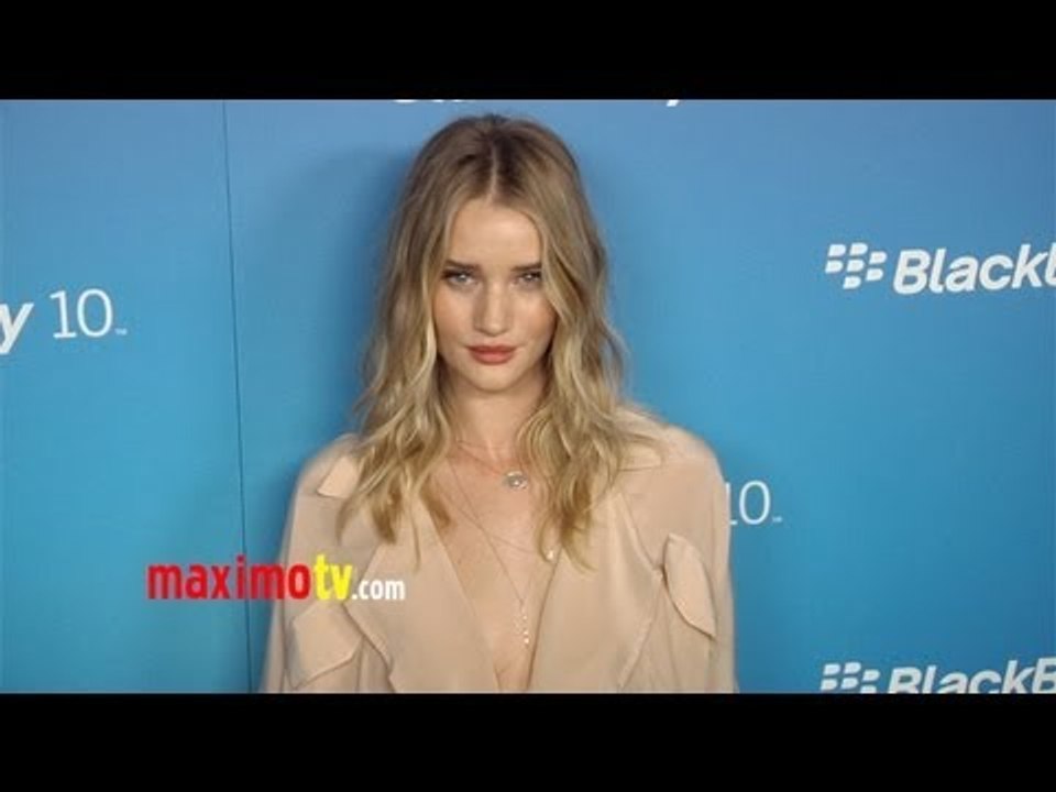 Rosie Huntington-Whiteley SUPERHOT! Blackberry Z10 Smartphone Launch Red Carpet Arrivals