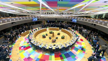 União Europeia adota estratégia firme para o Brexit