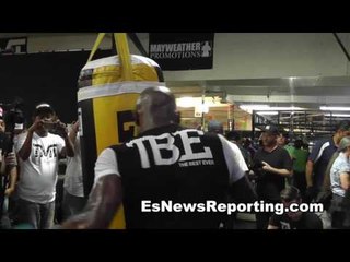 Floyd Mayweather Really Wants To Fight Conor McGgregor - esnews boxing