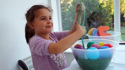 Learn Numbers SUM 1-10  for toddlers in the Slime Baff ! Numbers Counting to 10 with Ball Pit Balls-i5Iz
