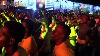 FEMUA 10 Concert live Tiken jah Fakoly a Anoumabo