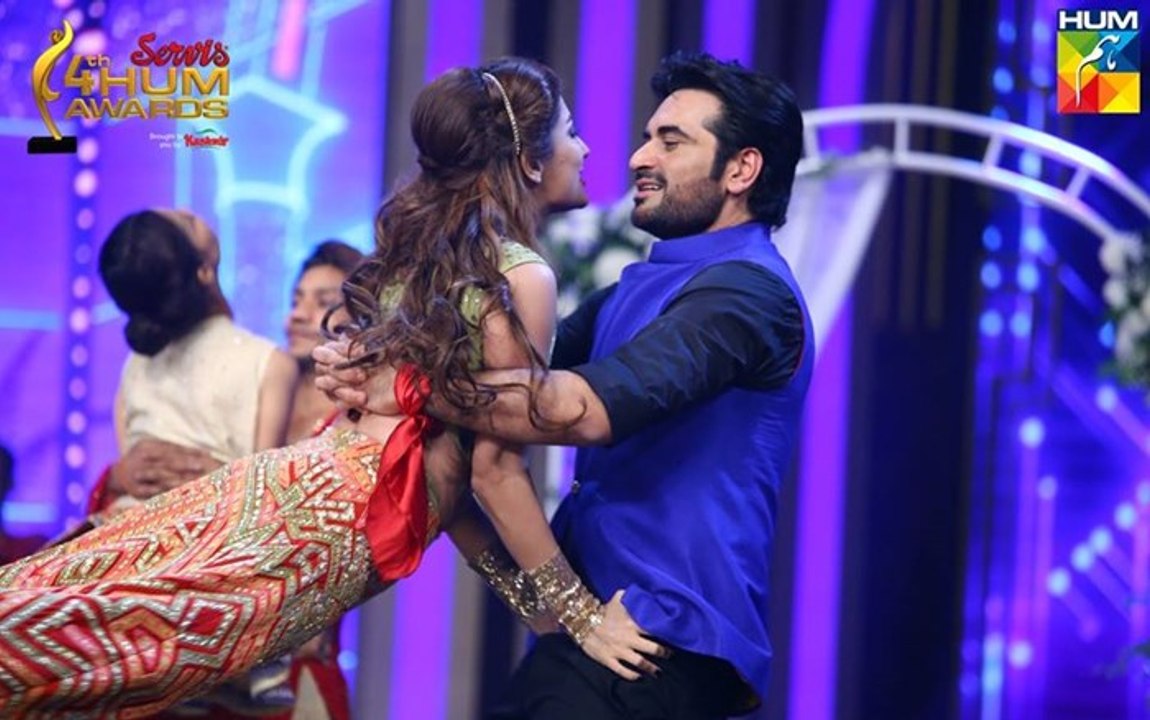 Girls Out Standing Mehndi Dance - Beautiful Girl Got Awesome Moves 2017