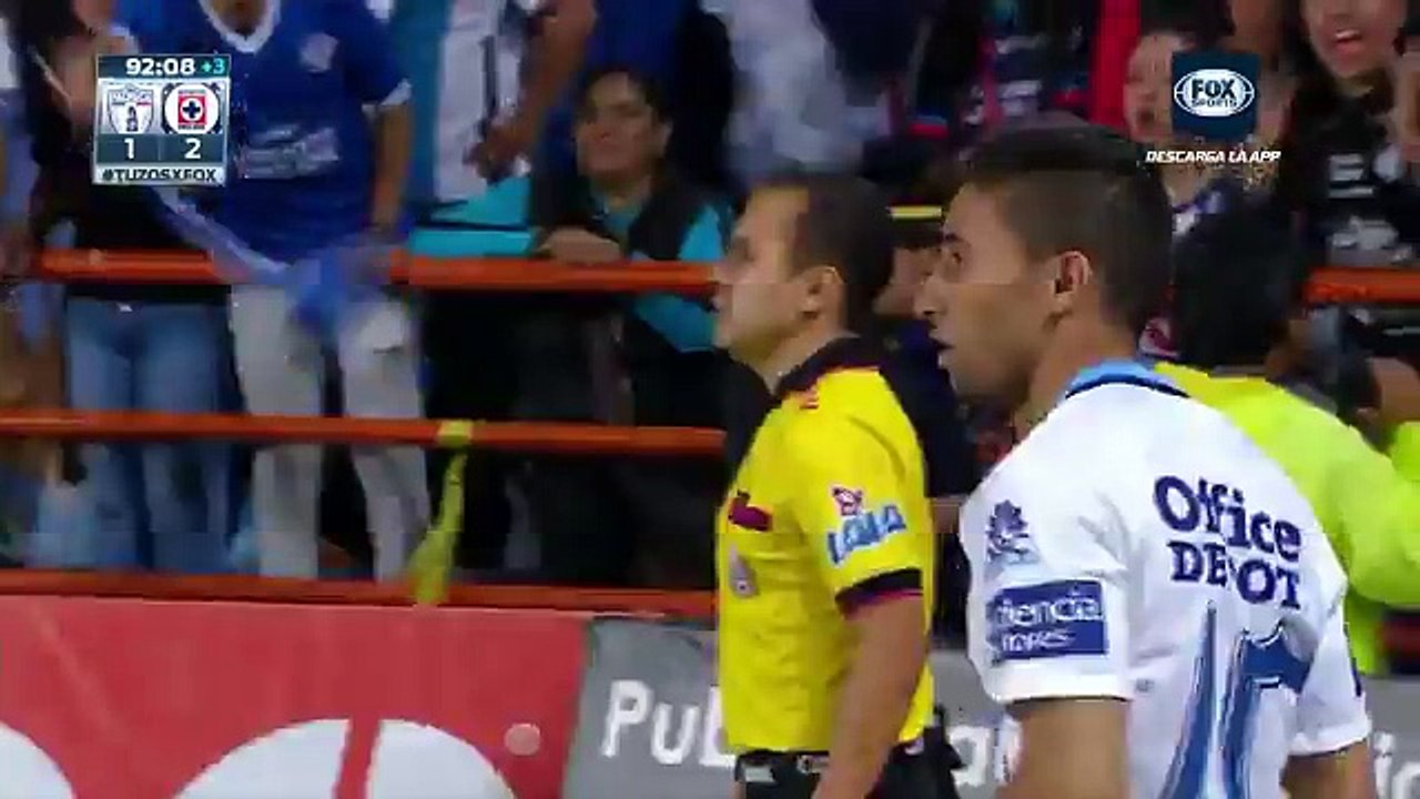 44'lük kaleci 90+3'te kafa golü attı