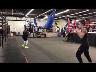 boxing champ 2016 fighter of year oscar valdez working out - esnews boxing