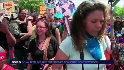 États-Unis : Donald Trump, une présidence toujours controversée