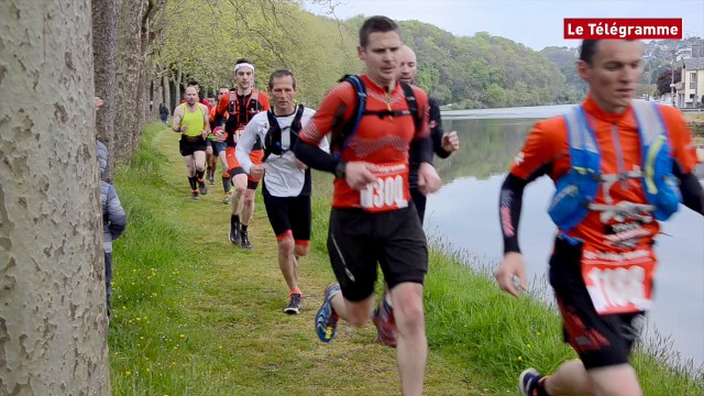 Rando Muco. Passage à Lannion du trail de 43 km