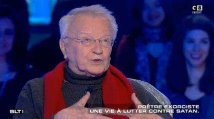SLT : Un prêtre exorciste explique comment savoir si quelqu'un est possédé (vidéo)