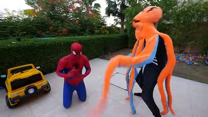 SPIDERMAN MCDONALDS DRIVE THRU Prank! w_ Happy Meal Joker Venom Hulk Spiderbaby Disney in Real Life
