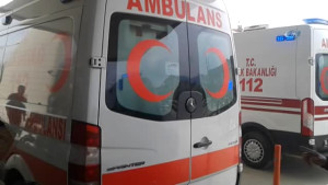 Piknik Yolunda Otomobilinde Kalp Krizi Geçirdi: 1 Ölü, 3 Yaralı