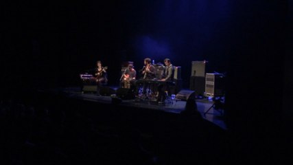 Miossec en concert au théâtre