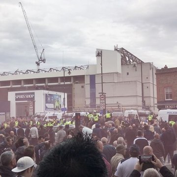 Scuffles Outside White Hart Lane Following North London Derby