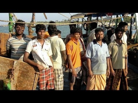 Pakistan arrests 100 Indian fishermen off Sindh coast