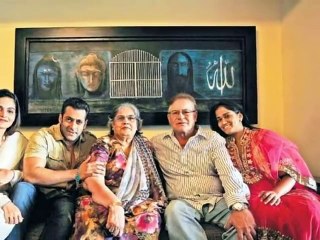 [MP4 480p] Superstar Salman Khan's 110 Crore House Inside Video _ Lavish Lifestyle & Home