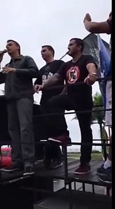 Taxista provoca Bolsonaro e se dar mal