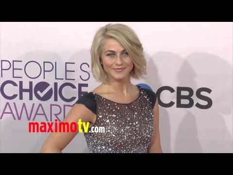 Julianne Hough People's Choice Awards 2013 Red Carpet Arrivals
