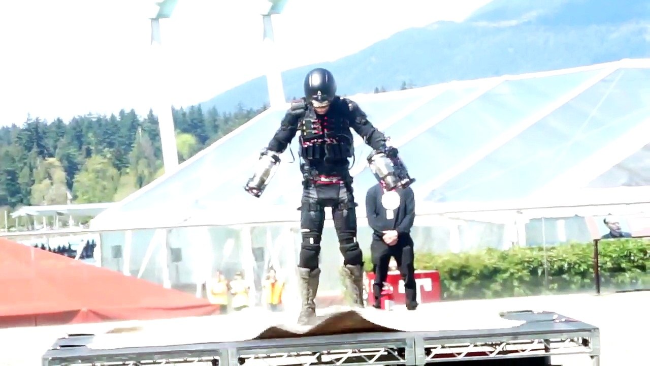 Richard Browning flies "Iron Man" suit at TED 2017