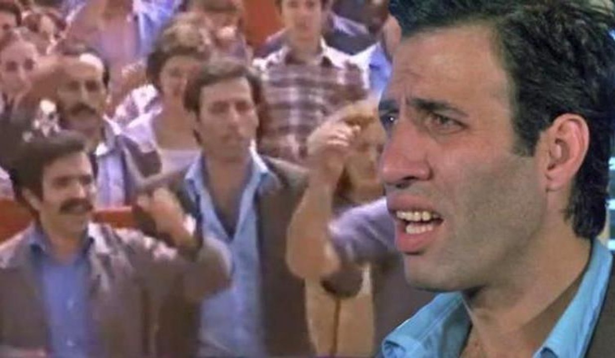 Kemal Sunal'ın unutulmaz 1 Mayıs sahnesi