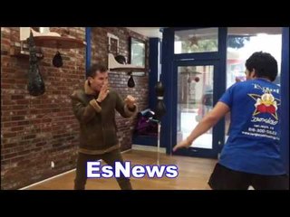 EPIC - The Legend Chavez Sr & The Superstar Chavez Jr Working Together  EsNews Boxing Exclusive