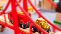 BRIO Toys BRIDGE DESTRUCTION! - Toy Cars & Trains Demo - Learn High & Low-1Sl-Sk9Y