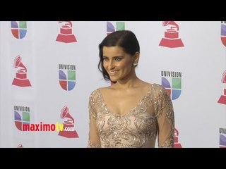 Nelly Furtado XIII Latin Grammy Awards Alfombra Verde ARRIVALS